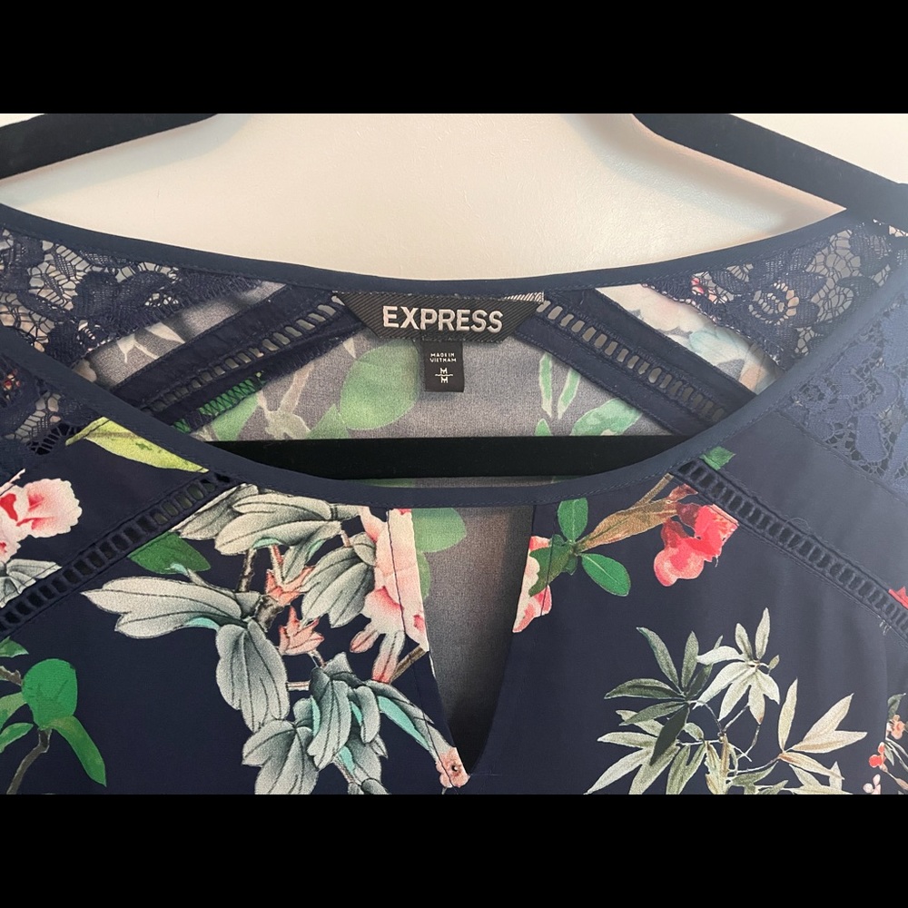 Express blouse navy floral lace inset M
